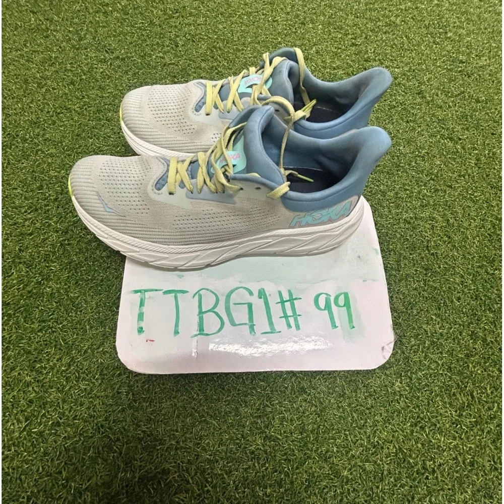 Hoka Arahi 7 Wide Ice Water Citrus Running Shoes Womens 9D 1147890 ISK